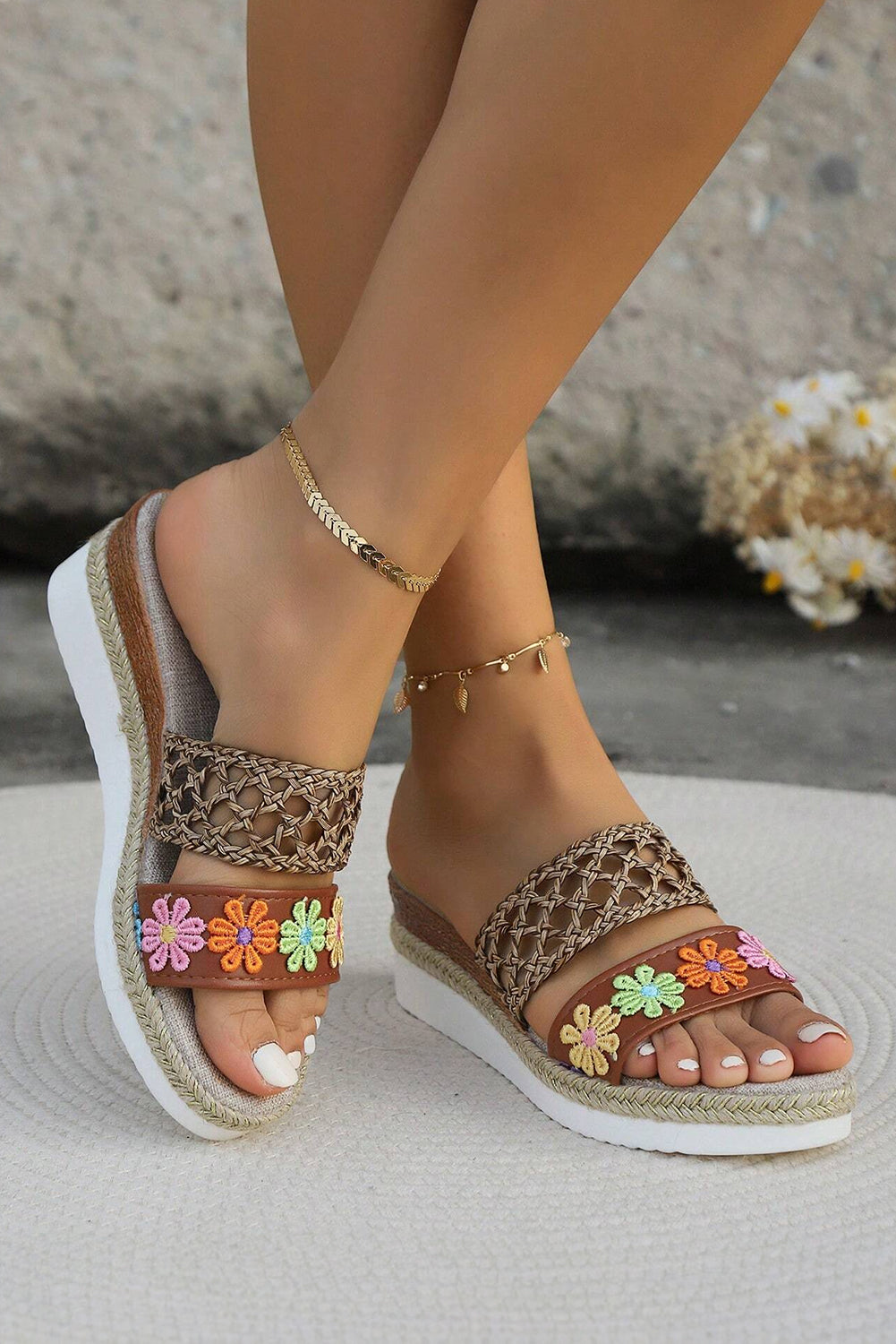 White Floral Print Wedge Slippers