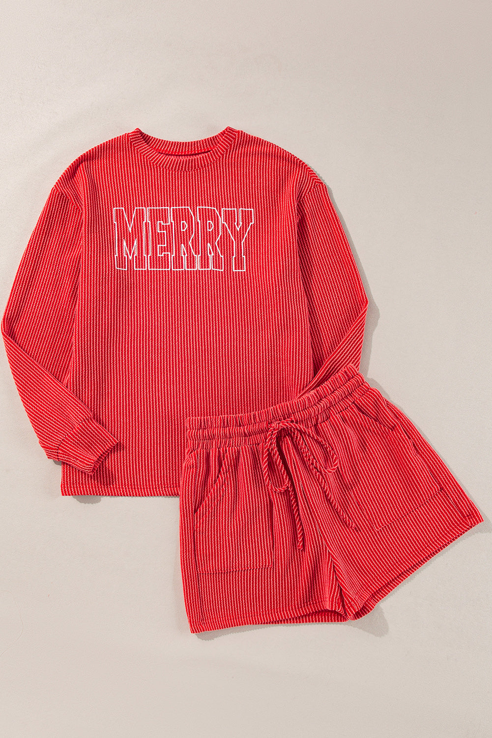 Evergreen "MERRY"Long Sleeve Top and Shorts Set