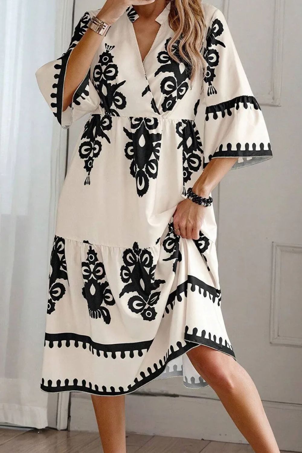 Half Sleeve Knee Length Dress