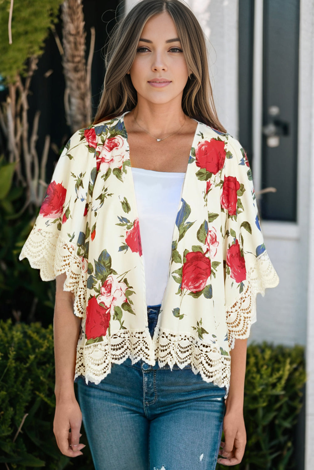 Beige Floral Print Scalloped Lace Splicing Kimono