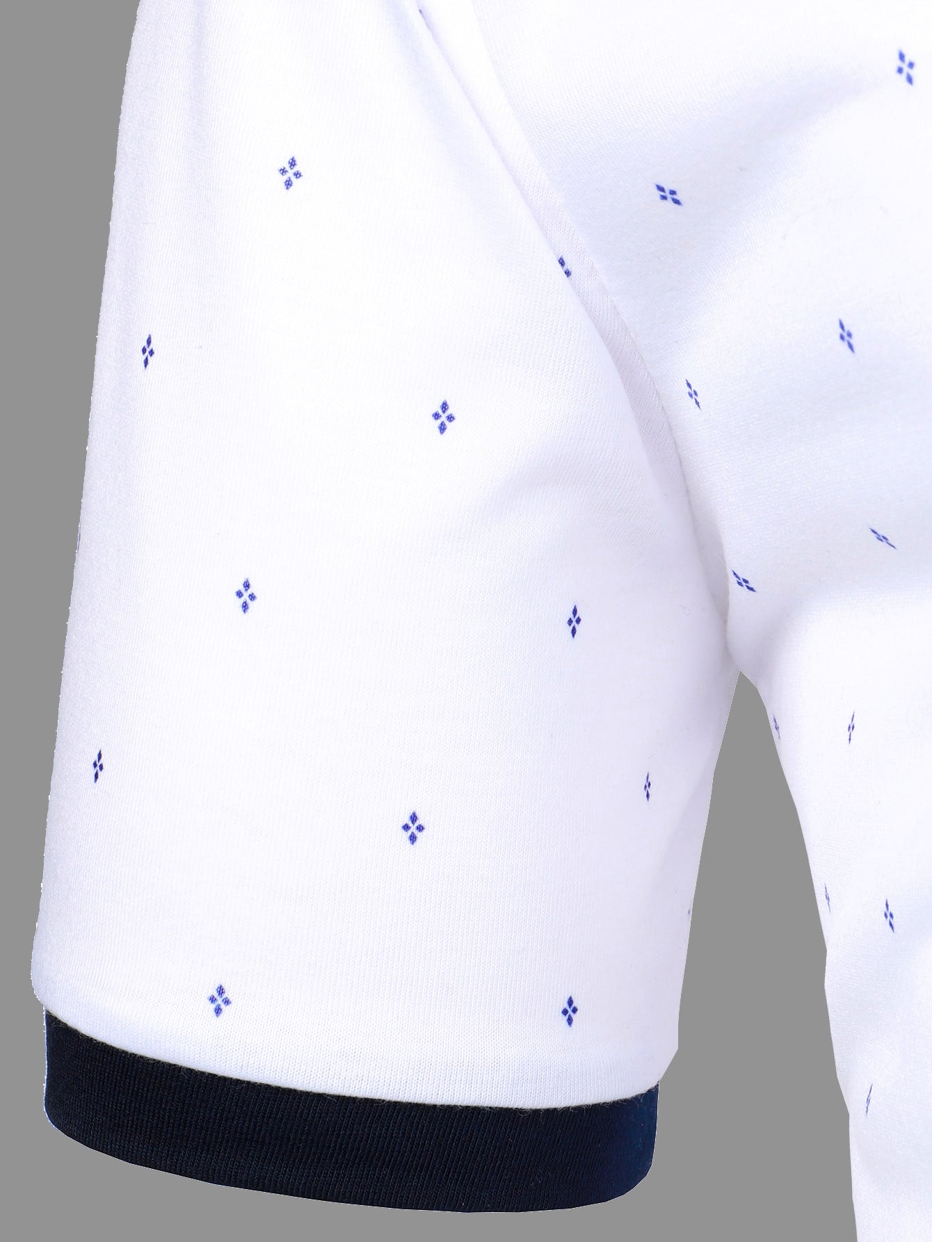 Men Contrast Collar Allover Print Polo Shirt