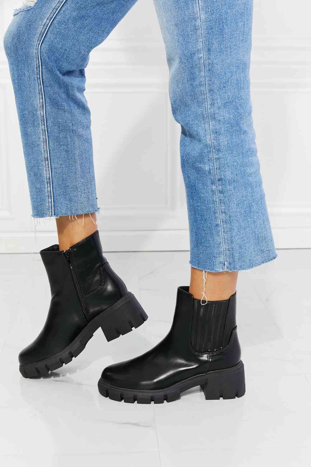 Zip Side Chelsea Boots