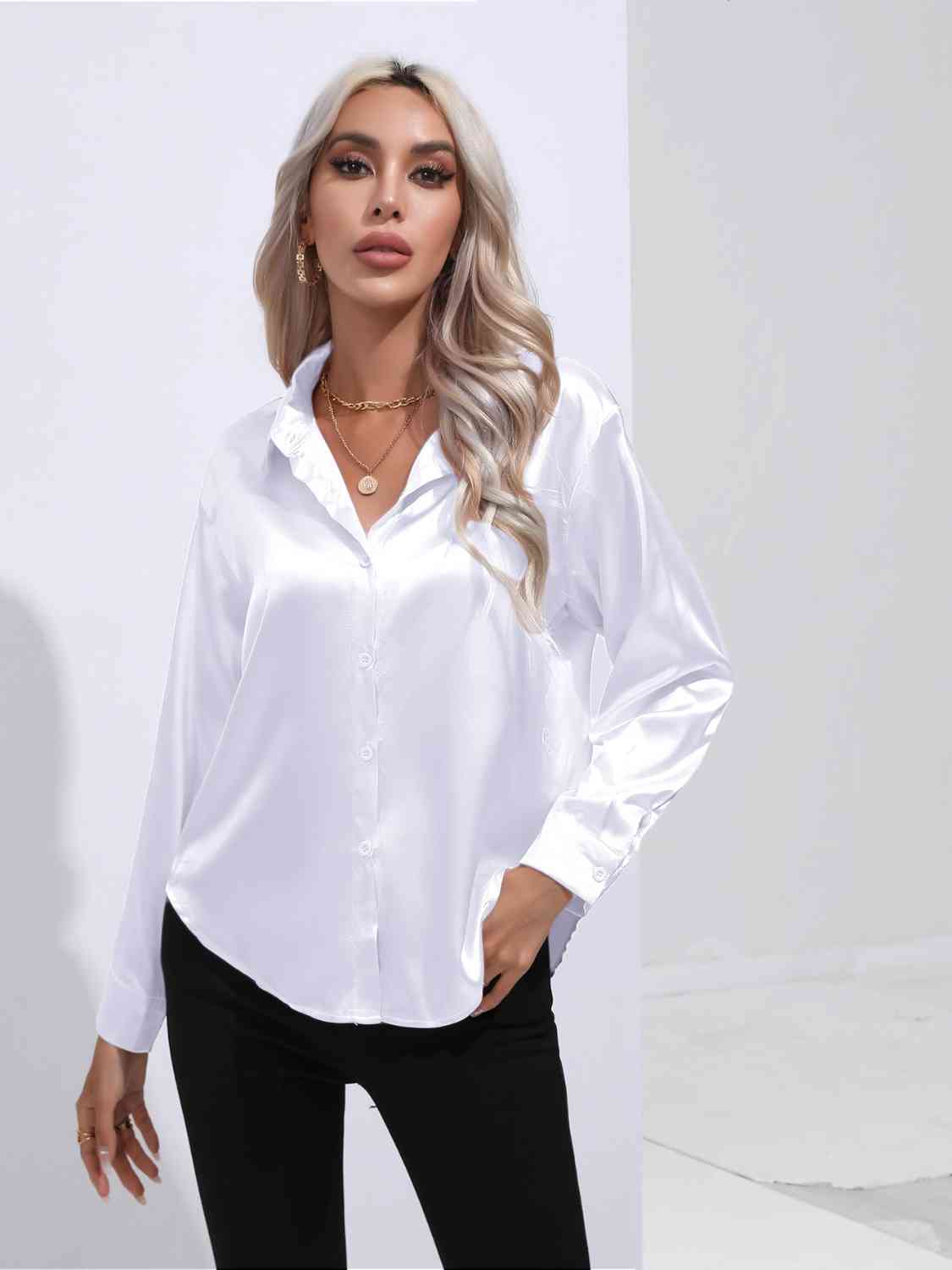 Solid Color Buttoned Long Sleeve Shirt